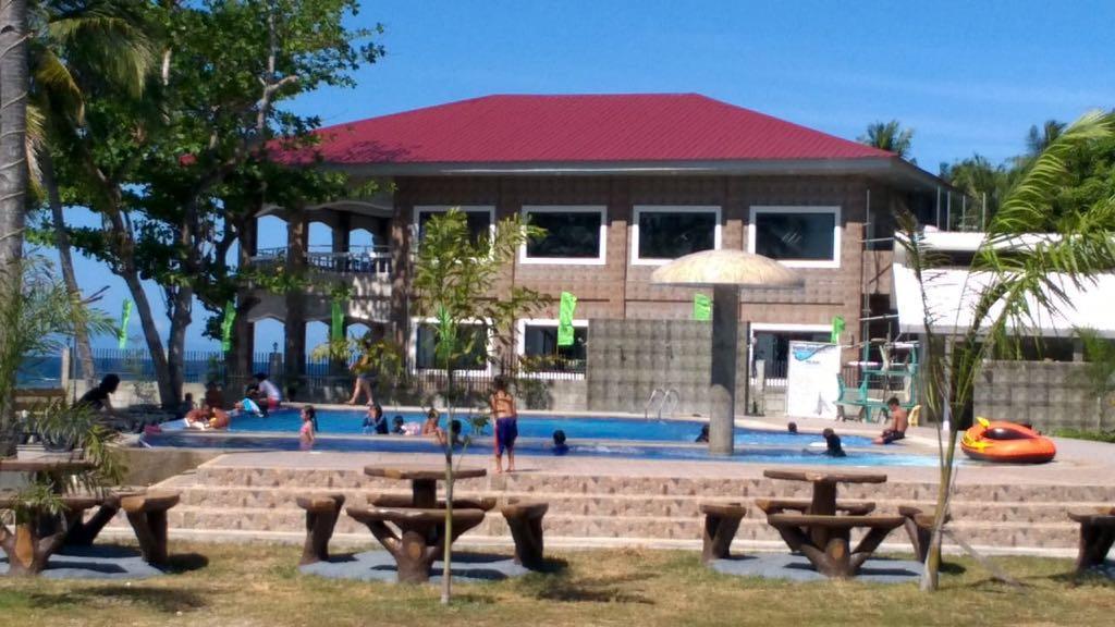 Lagoon Beach Resort Gitagun Esterno foto