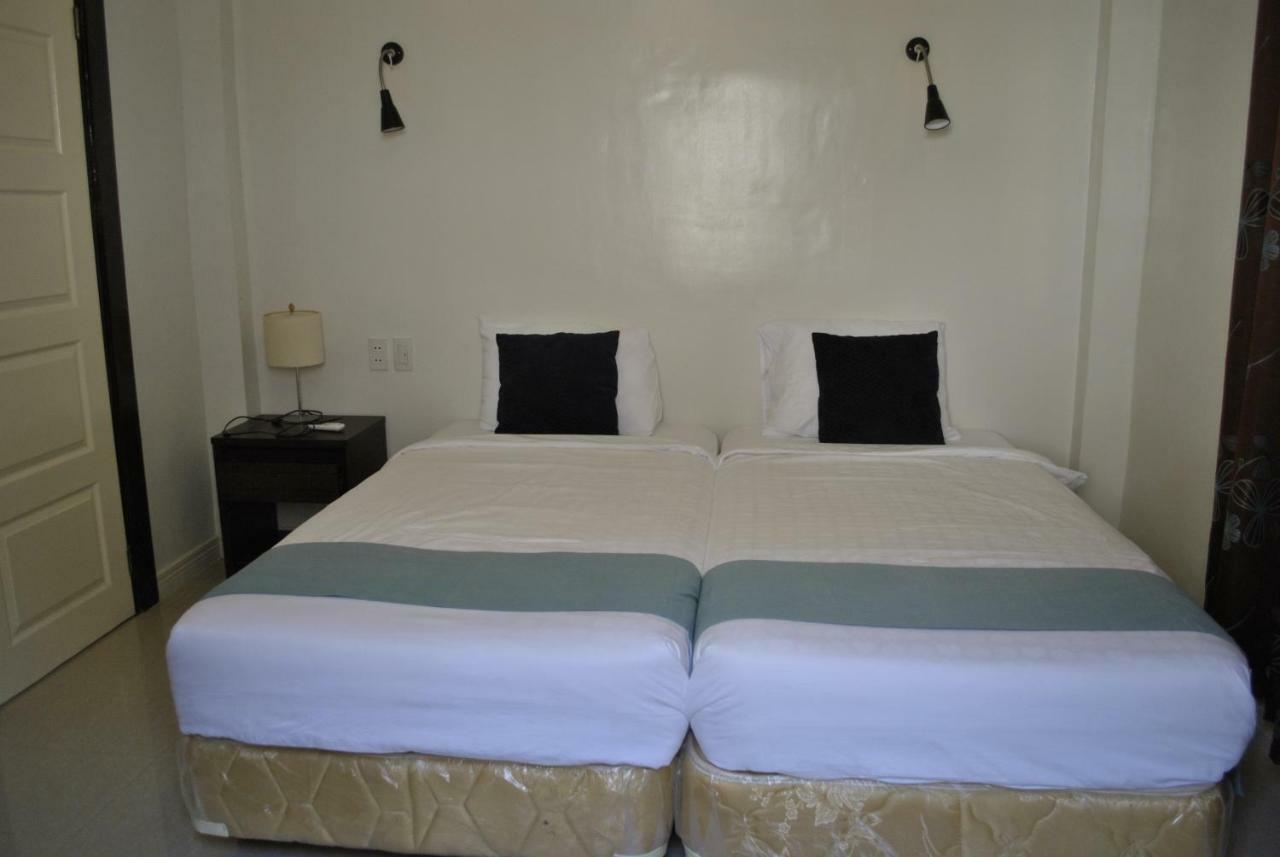 Lagoon Beach Resort Gitagun Esterno foto